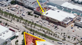 Terreno en Venta de 3,892 MTS en Av. Tulum en Cancún Coldwell Banker Punta Sur