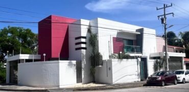 Casa en Venta 4 Recámaras, Av. Nizuc, Cancún