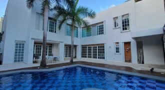 CASA EN VENTA EN RESIDENCIAL VILLA MAGNA EN CANCUN