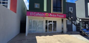 Local en Planta Alta en Renta sobre Avenida 135, Cancún