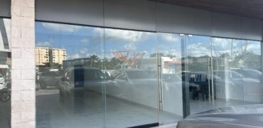 Local en Planta Baja en Renta en Corner Center | Avenida Huayacán, Cancún